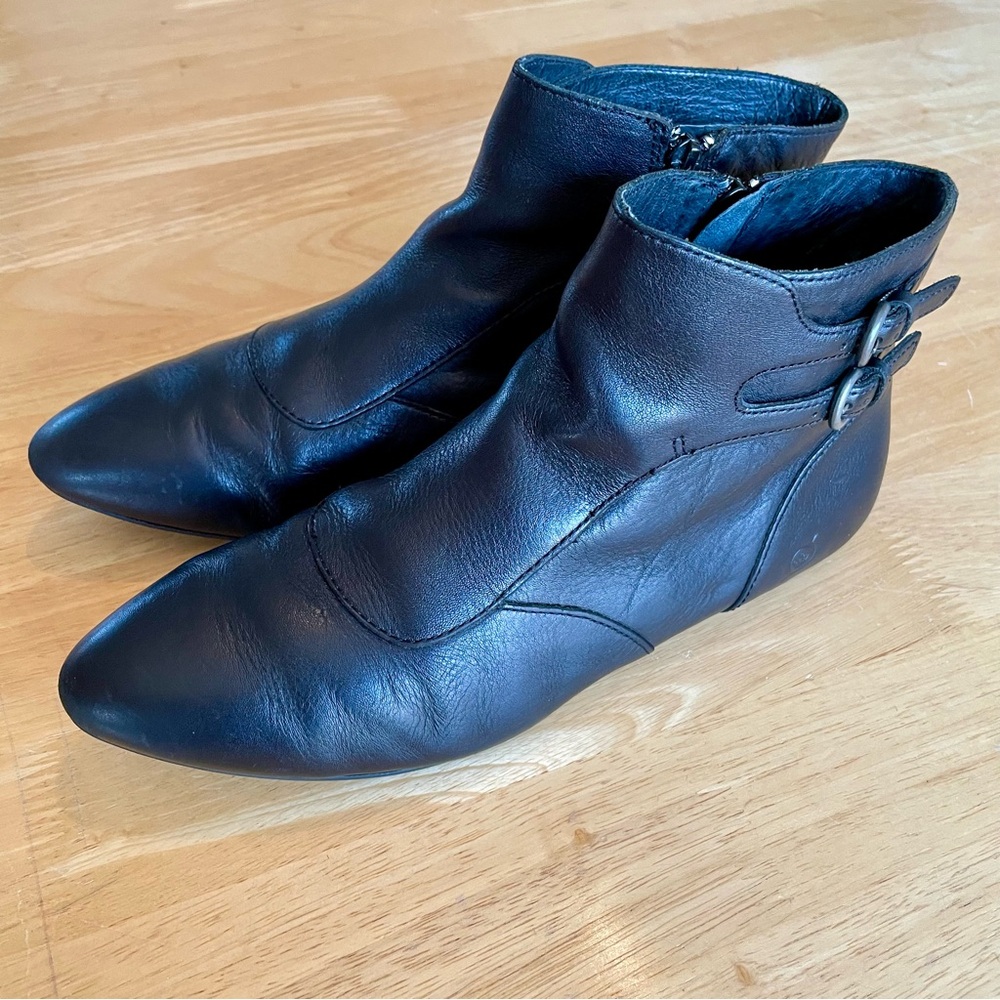 Born Ankle Boot - Black Leather Size 8.5 US | 40 EU
